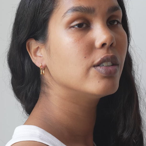 ENAMEL Copenhagen Hoops, Organic Star Medium Earrings Gold Plated